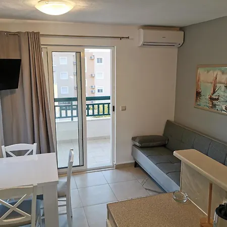 Apartment Goga 5 Promajna